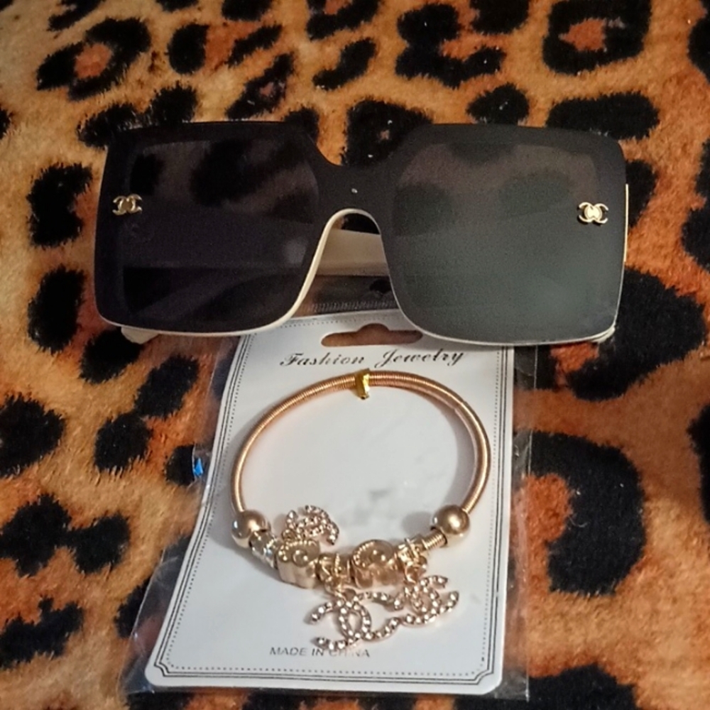 Luxury Inspired Shades and Gold Tone Stretchy Bracelet Set